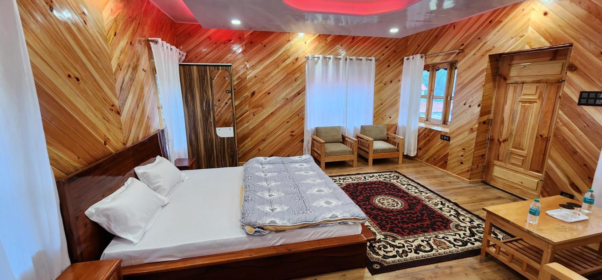 Brokpa Estate Homestay *